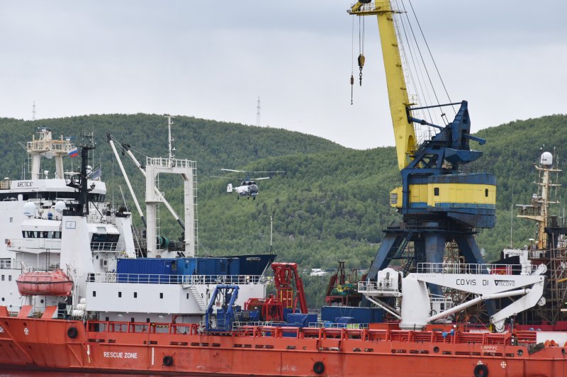 Пограничники учились отражать атаки беспилотников в Мурманске