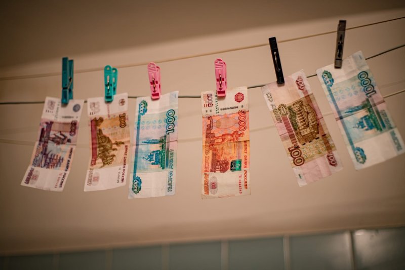 Фальшивыми купюрами расплачивался в магазинах житель Полярного