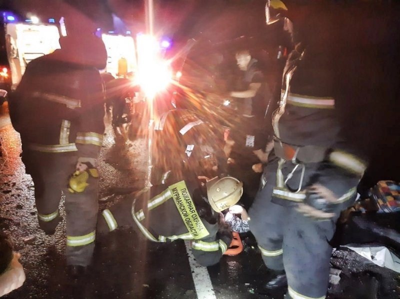 В смертельной аварии 1 погиб и 3 пострадали в Кандалакшском районе