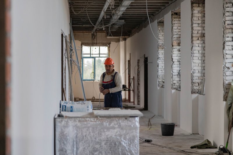 Все окна заменят в Кольском медицинском колледже