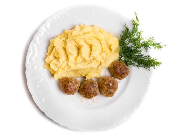 Устранили нарушения при организации школьного питания в Мончегорске