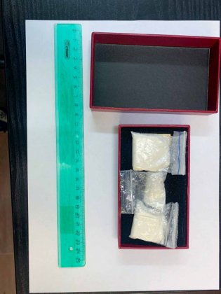 Молодую наркодилершу посадили под домашний арест в Мурманске