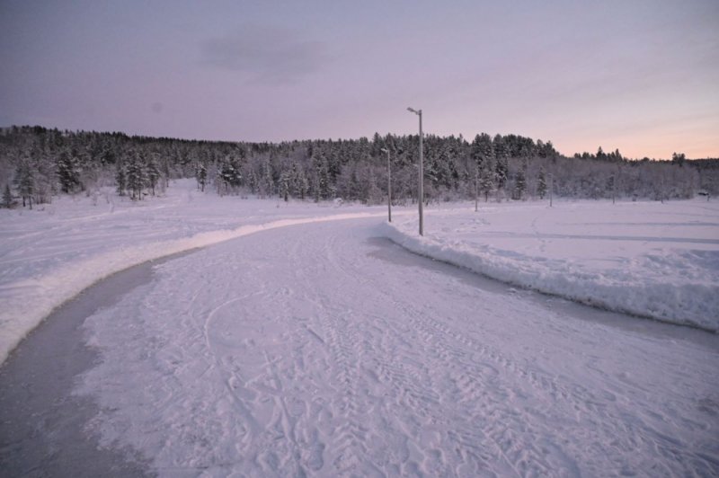 Готовят к открытию бесплатный каток на «Снежинке» в Мурманске
