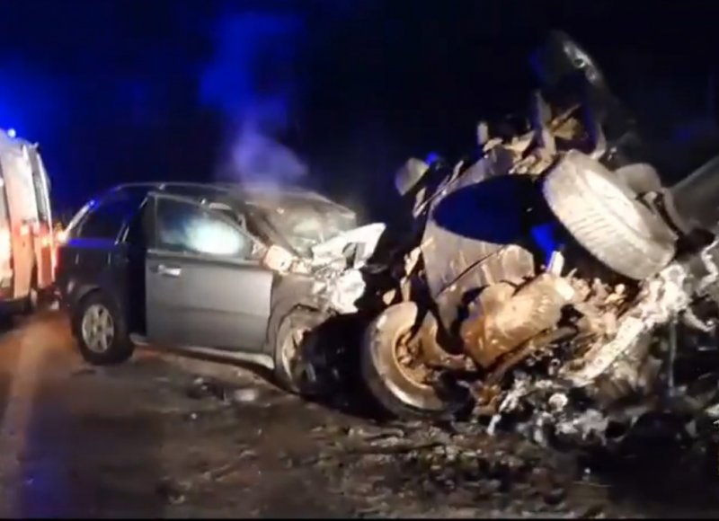 Североморец не успел завершить обгон: погибли четверо