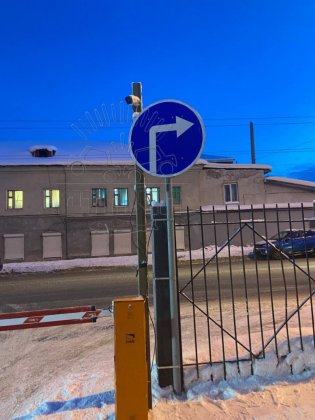 Схему движения у мурманского морга изменили