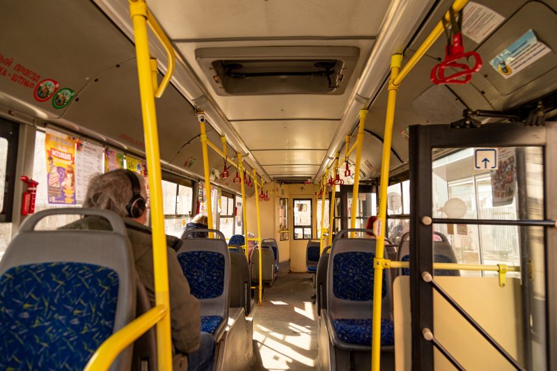 Пенсионерка-пассажир тяжело травмирована в ДТП: водитель автобуса ответит перед судом в Мурманске