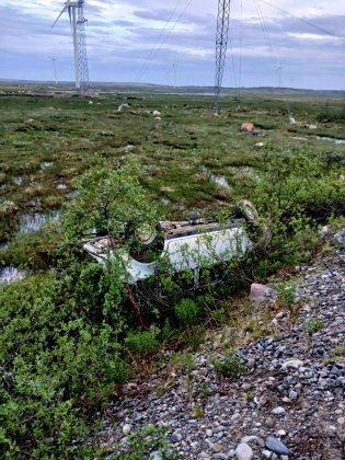 Двое пострадали: разбилась «Нива» возле ветропарка в Кольском районе