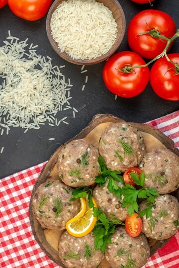 Тефтели-ежики с овощами: рецепт приготовления на сковороде — отличный результат, даже если нет духовки