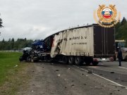 Погиб в аварии дальнобойщик из Мурманской области