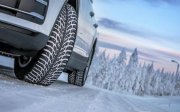 Переобуваться с летней резины на зимнюю советуют в Заполярье
