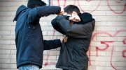Вейп отнял у подростка прохожий в Апатитах