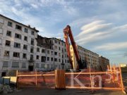 Сносят аварийные дома в Никеле