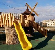 Домики Хоббитов построили в Высоком