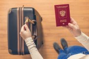 Не хотели пускать в Абхазию должницу из Оленегорска