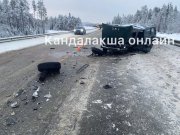После лобовой аварии раскидало по трассе машины под Кандалакшей
