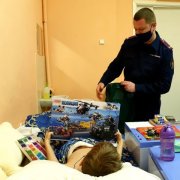 Мальчик, попавший под грузовик, идёт на поправку в Мурманске