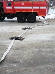 Из-за пожара в подвале эвакуировали жильцов дома в Ковдоре