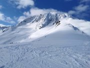Сразу несколько лавин спустят в Кировске