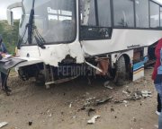 Пострадали пятеро в аварии возле Териберки