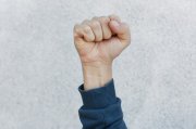 5 лет колонии за избиение женщины получил житель Кандалакши