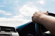 Бдительные жители Оленегорска сообщили о пьяном за рулем