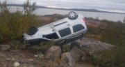 Пенсионеры перевернулись на иномарке на трассе в Териберку