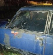 Ночью сгорел ВАЗ в Териберке
