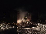 База отдыха горела ночью в Териберке