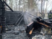 Дом сгорел дотла в Шонгуе