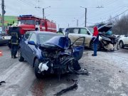 В больницу увезли троих пострадавших в аварии в Мурманске