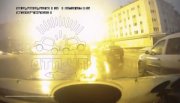 Провода загорелись у Ледового дворца в Мурманске