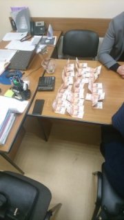 За взятку 7 лет колонии строгого режима получил бывший замминистра в Мурманске