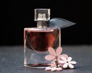 Духи на 25 тысяч украл житель Мурманска из магазина