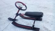 Ребенка на аргамаке прицепил к автомобилю житель Апатитов