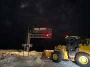 Организованными колоннами можно добраться до Териберки