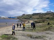 Берега водоемов очистили от мусора в Мурманске