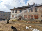 Горели крыши домов в Заозерске и Кандалакше