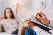 Кабинеты психологической помощи откроют в поликлиниках Мурманской области