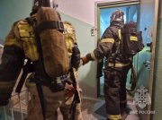 Пострадал 1 человек и 12 эвакуировано при пожаре в девятиэтажке в Мурманске