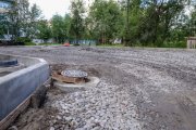 В центре Мурманска ремонтируют дворы