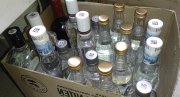 388 бутылок палёного алкоголя нашли в мурманском магазине