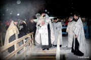 Окунувшимся в крещенскую купель вручат памятные магниты в Мончегорске