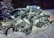 Деблокировали пострадавшего из машины после аварии под Апатитами