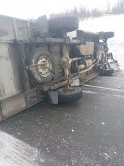 Водитель УАЗ уходил от столкновения: подробности ДТП на печенгской дороге