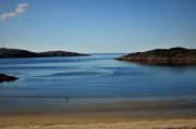 Наказали рублем водителей за «покатушки» по пляжу в Териберке