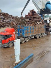 Похитили 74 тонны лома черных металлов из сухогруза: суд вынес приговор в Мурманске