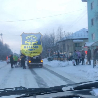 Двух детей сбил водитель в Мурмашах