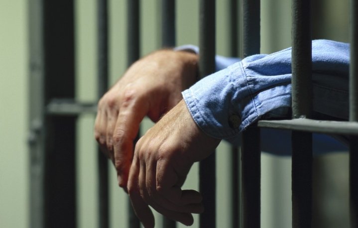 Сбежавшего от наказания убийцу задержали в Мурманске