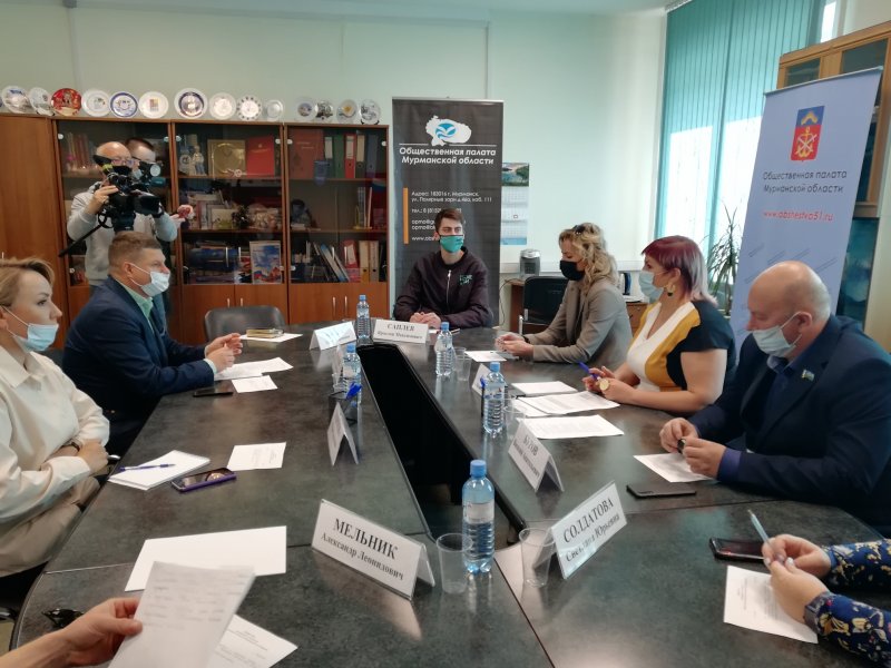 Безопасность участников голосования обсудили эксперты Мурманской области