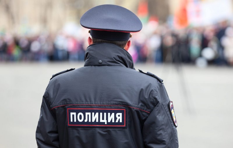 Посадили под домашний арест бывшего замначальника отдела полиции Мурманска